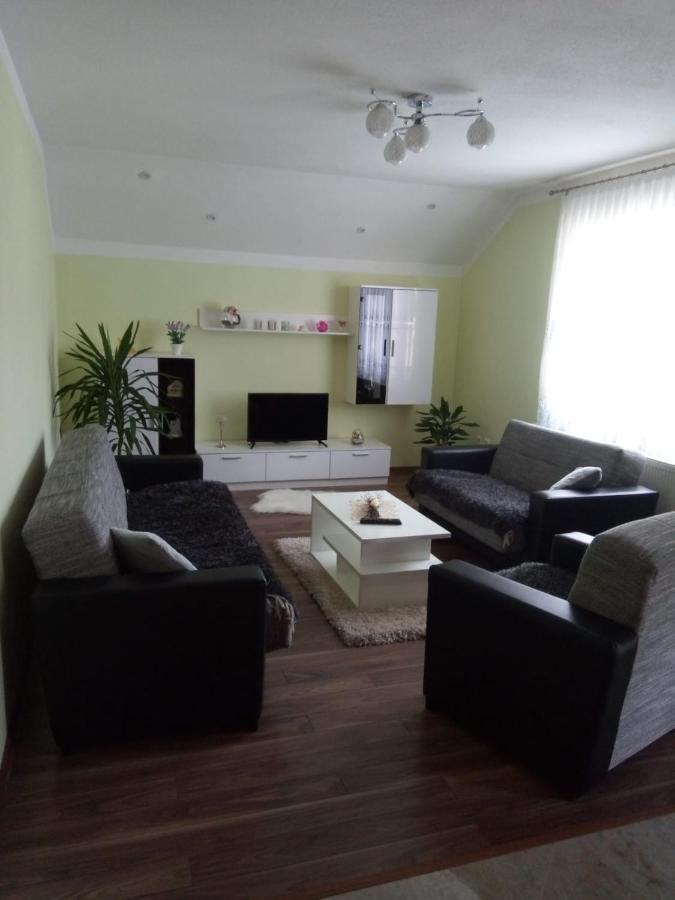 Apartman Karmen Gospić Extérieur photo